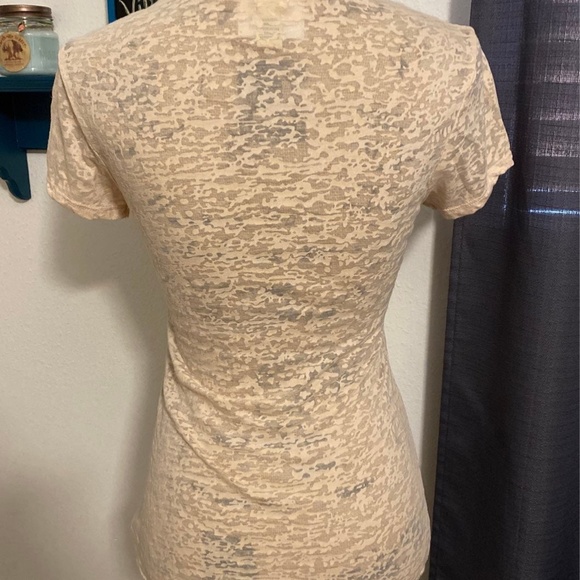 Red & Leopard Cross Tee - Picture 3 of 4